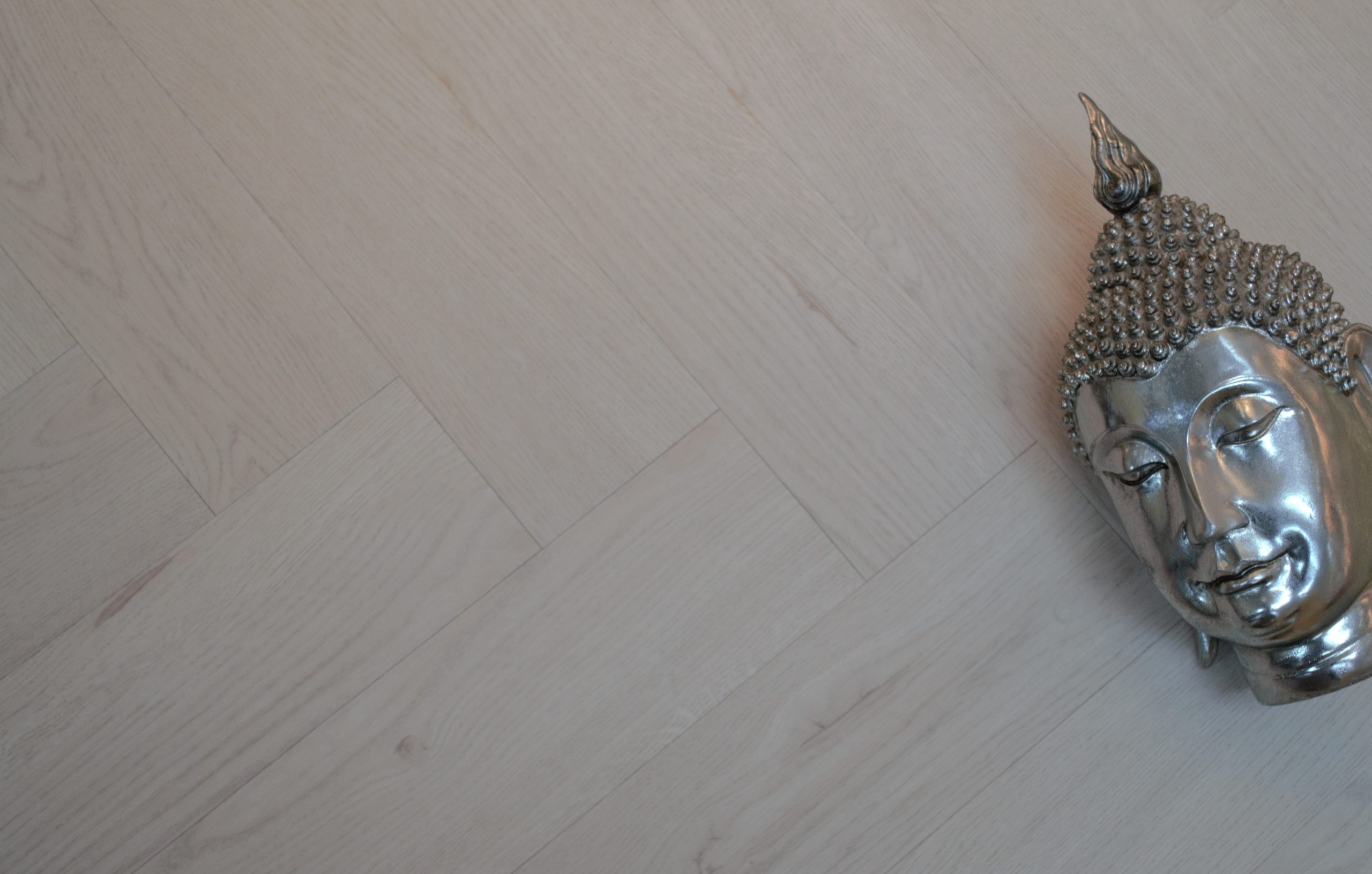 AAA-Herringbone-LVT-Glue Down-Pearl Oak - £21.99 m2